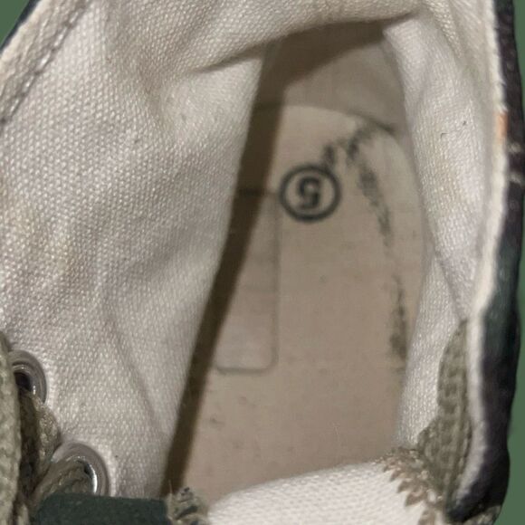 Baby Canvas XI Dier Camo High Tops Size 5 - Picture 5 of 8